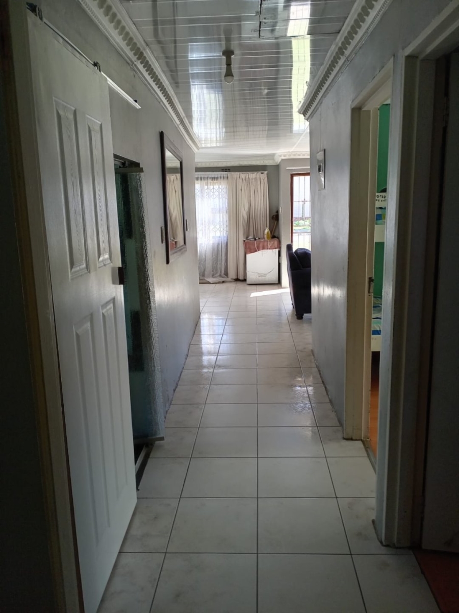 3 Bedroom Property for Sale in Scenery Park Eastern Cape
